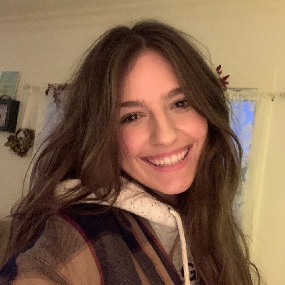 Meet your Posher, Hannah